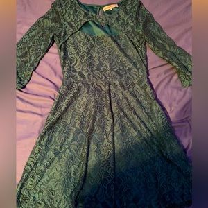 Almost Famous dress, Emerald Green, SIZE: M
